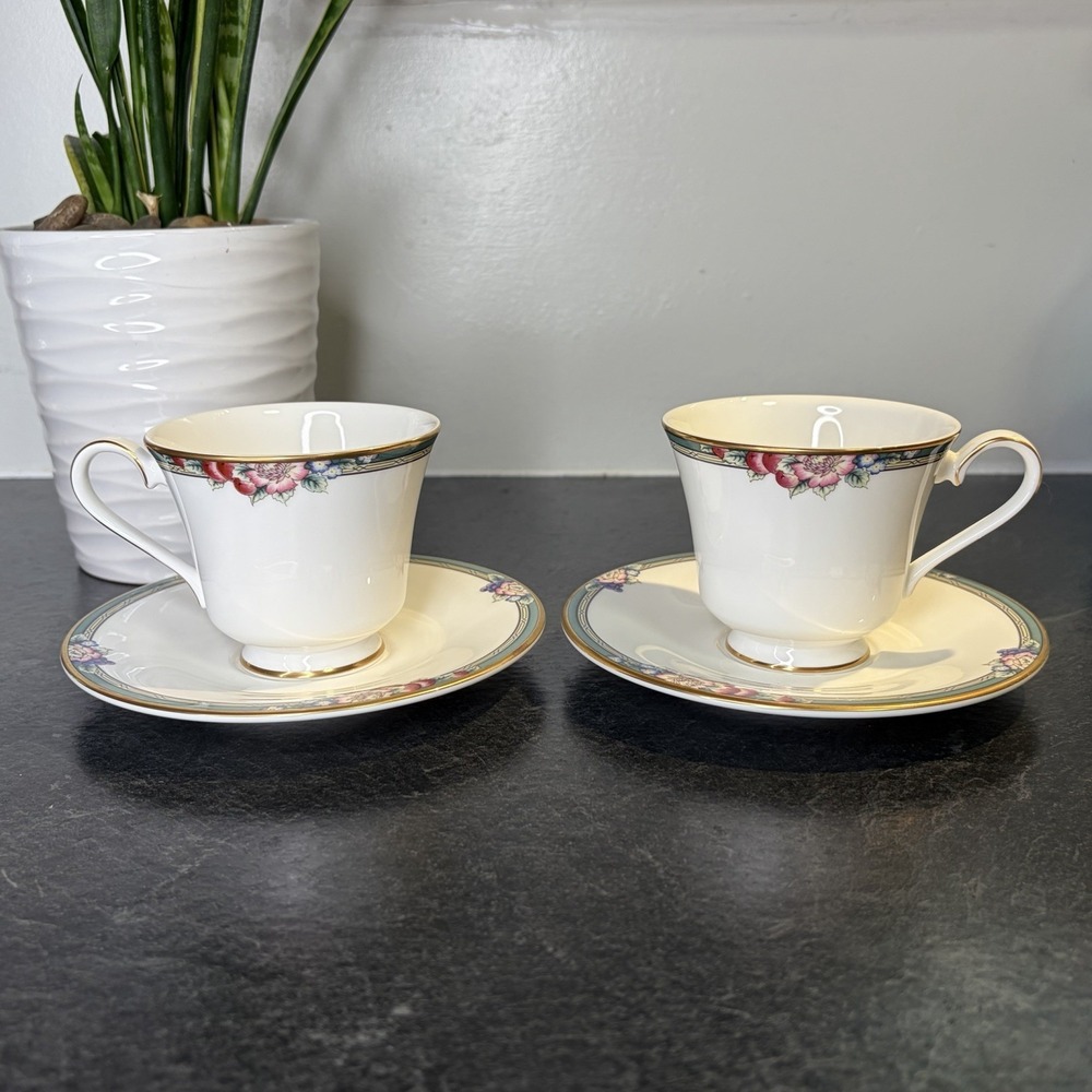 2- 1994 Royal Doulton Orchard Hill Bone China Cup‎ & Saucer Sets EUC